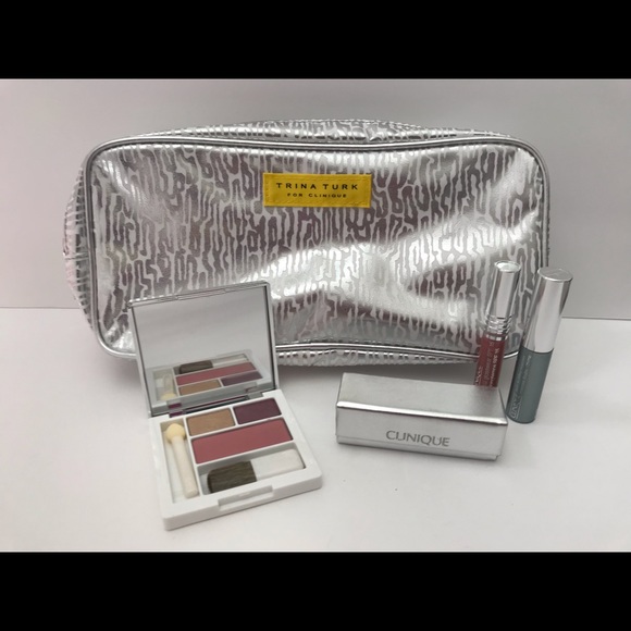 ‼️SOLD‼️🎉HP🎉🆕 New Clinique 5pc Makeup Set - Picture 2 of 8